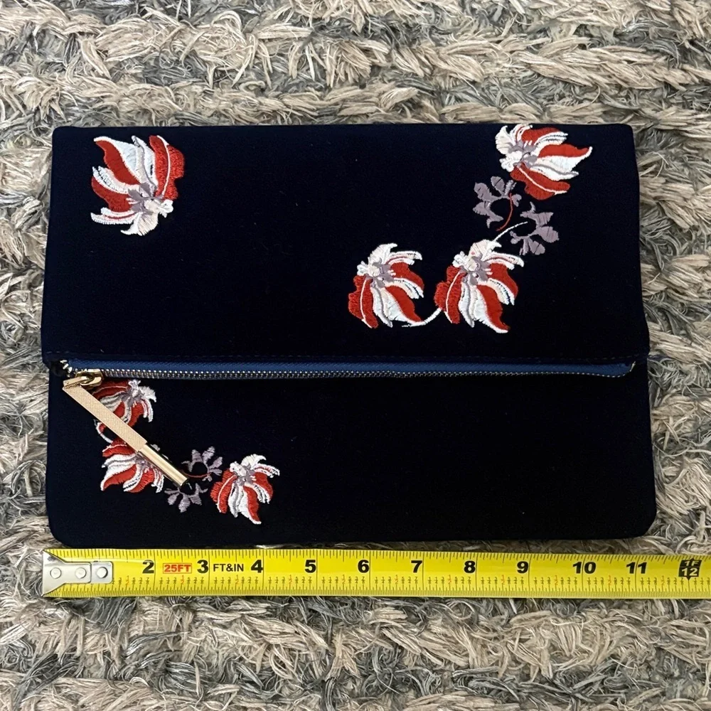 N/A elegant velvet