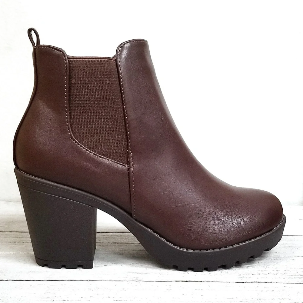 New Brown Chelsea Lug Combat Ankle Boots Booties