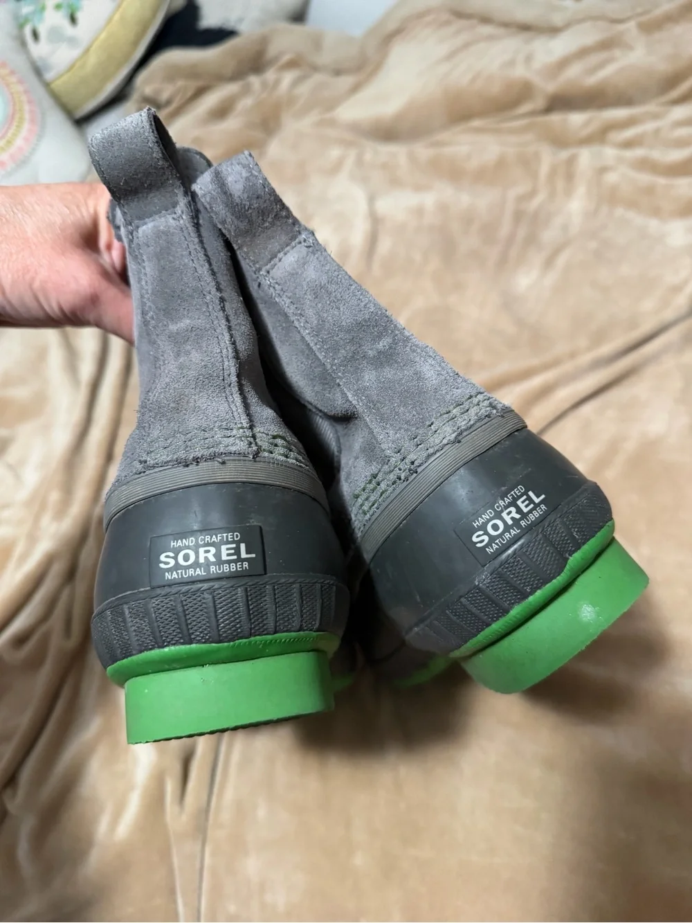 Sorel Cheyanne Gray and Black Winter Waterproof Rain Boots Women’s 7