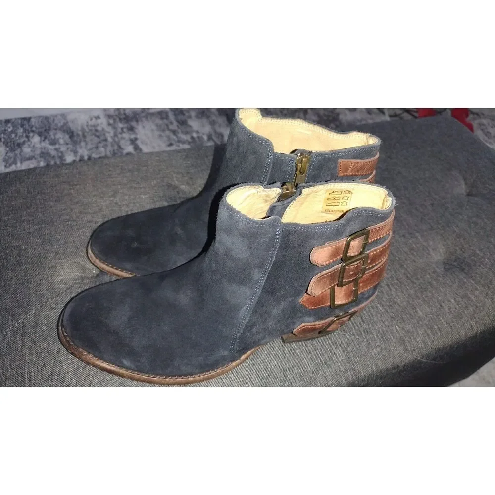 Hudson Women’s Suede Booties Size 40 Brown Black Mod Ankle Boots Designer Chic