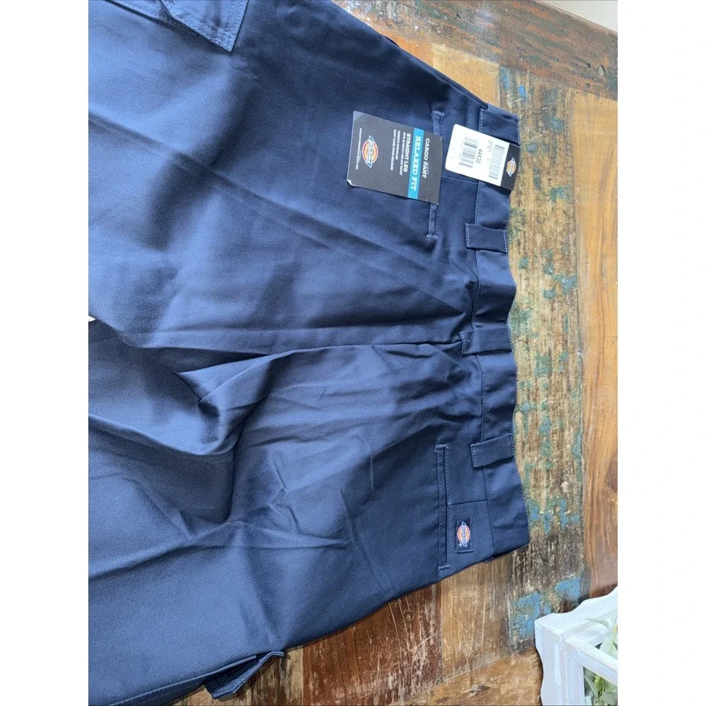 New!  Mens Dickies Cargo Pant Relaxed Fit Straight Leg 44 X 30