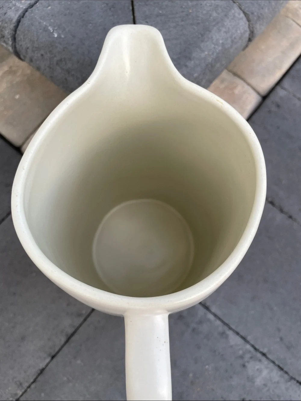 Hearth & Hand minimalist ceramic