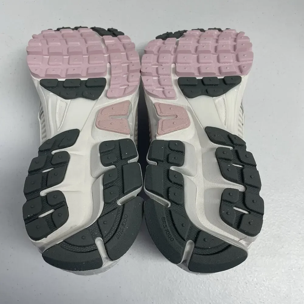 Nike Air Zoom Vomero 5 520 Pack Pink Foam FN3695 001 Size 8 Women Mesh Runner