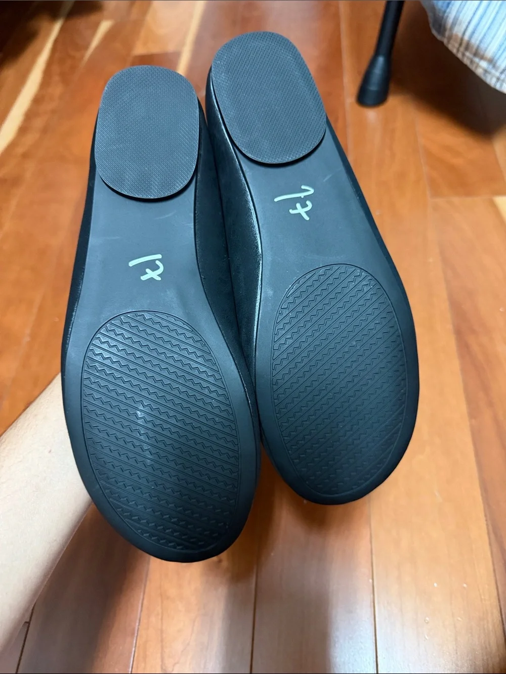 Jellypop streamlined black