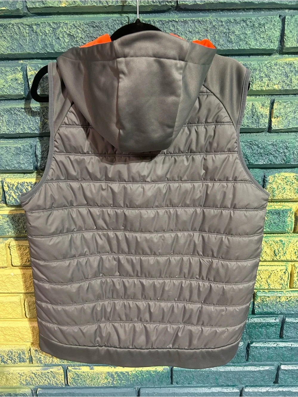 Nike sleeveless puffer