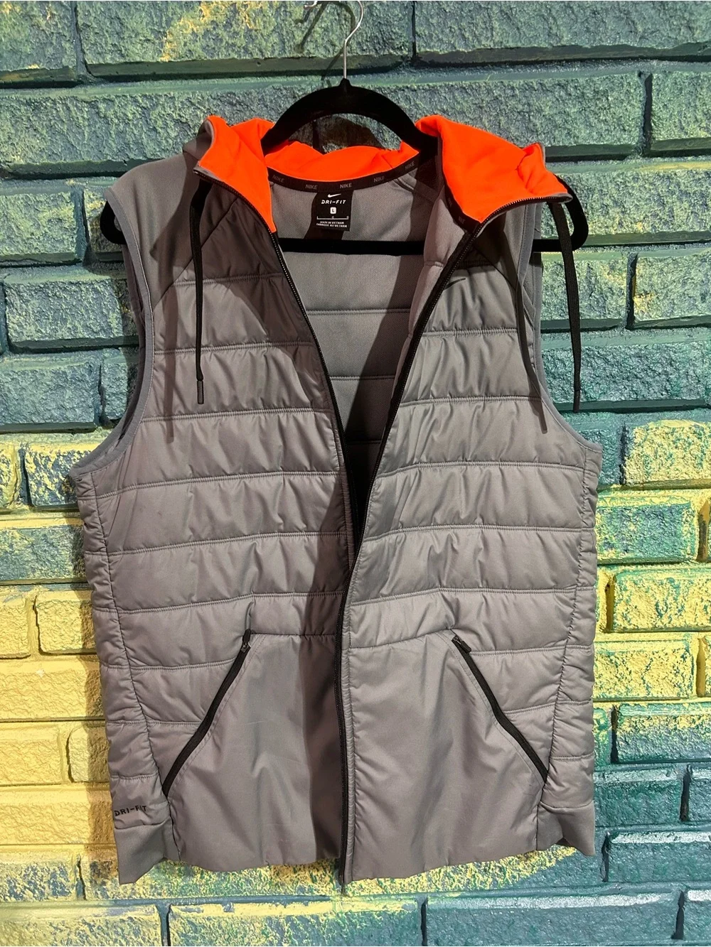 Nike sleeveless puffer
