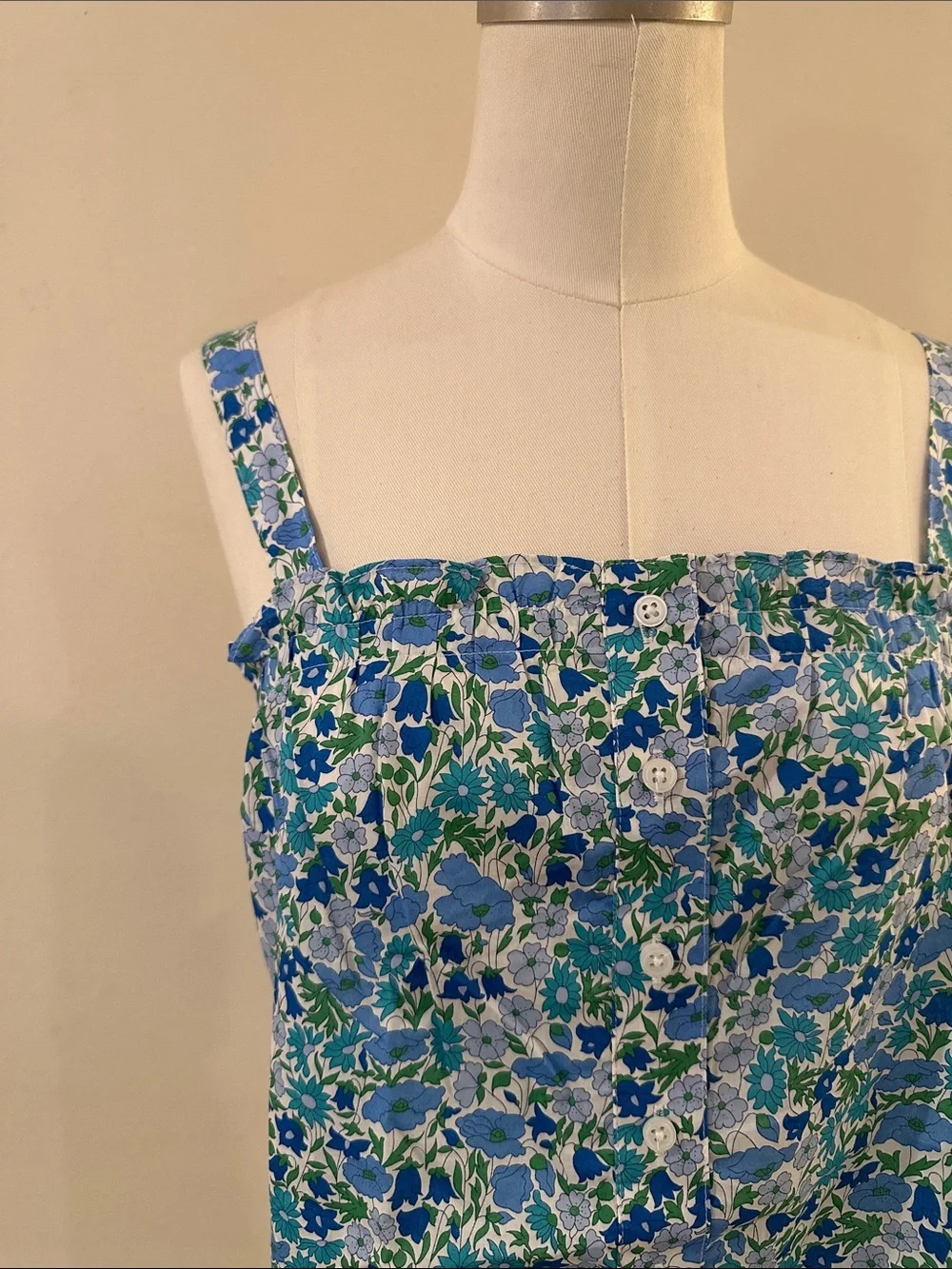 J. Crew style front