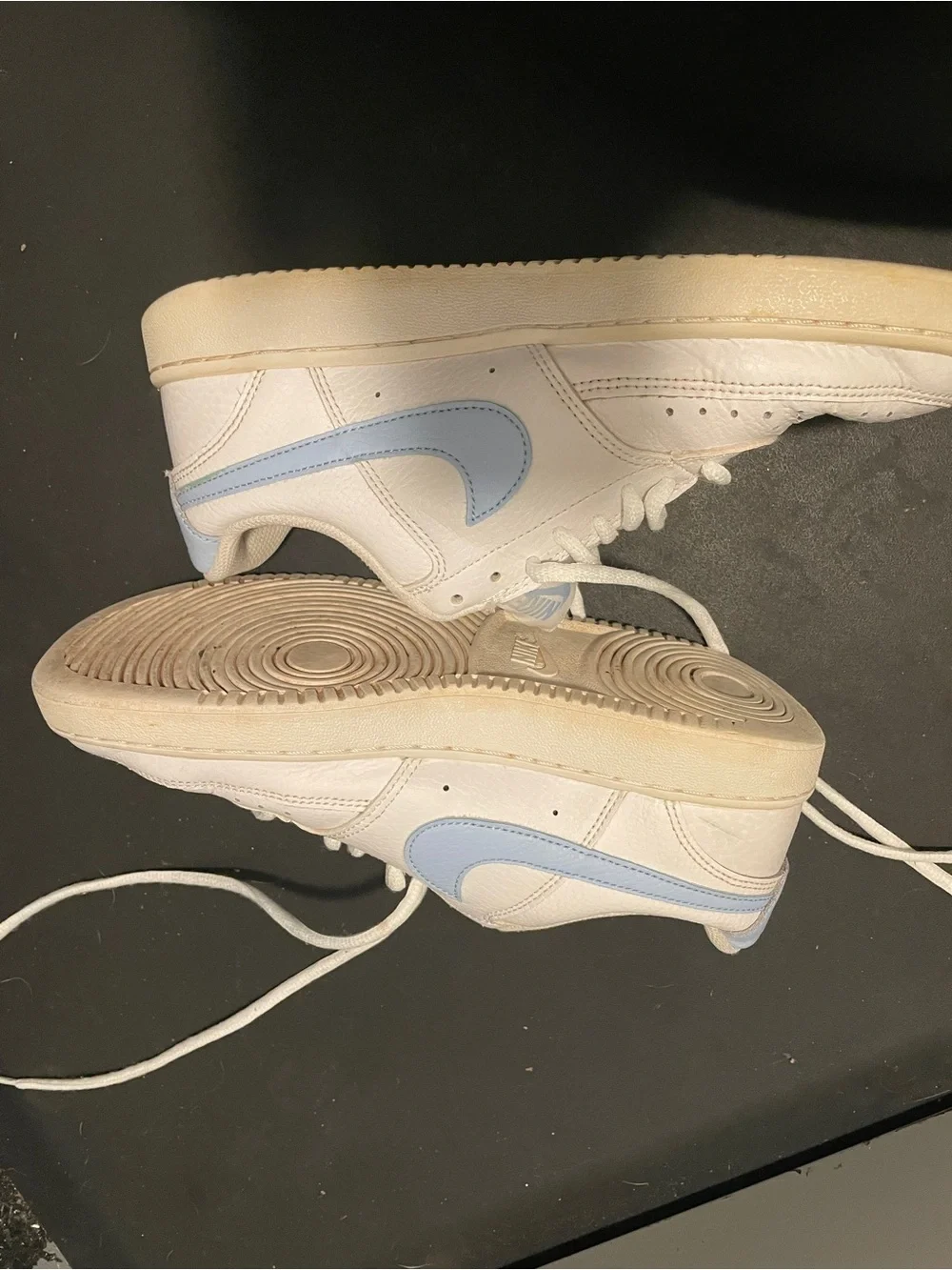 Nike low top