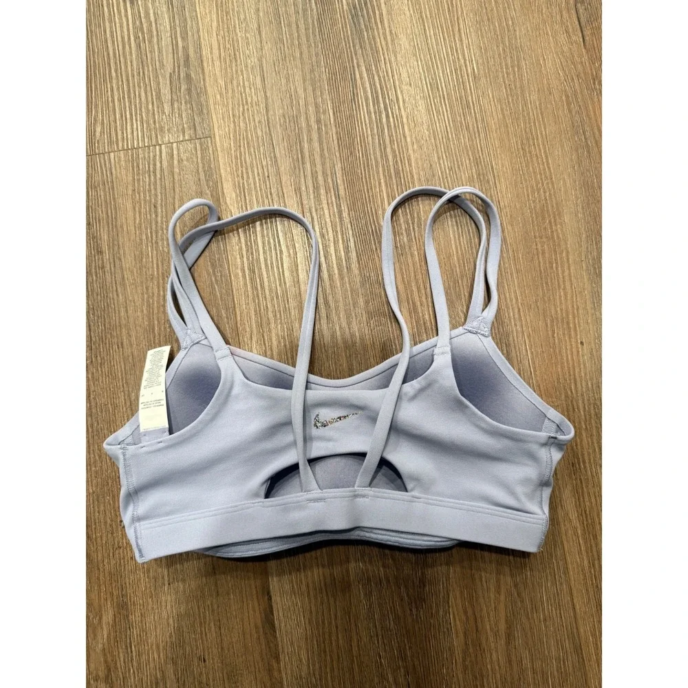 Nike alate dri