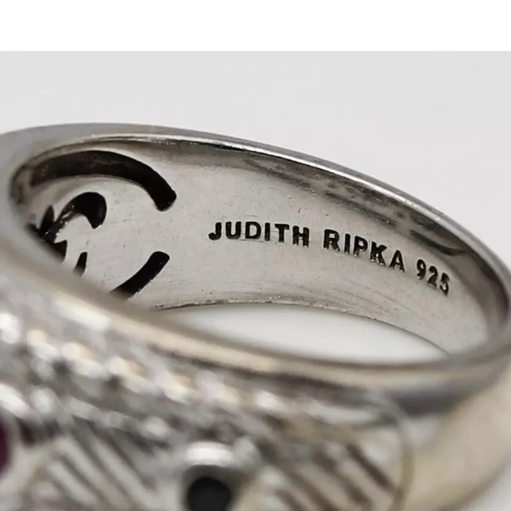Judith Ripka reposhing this