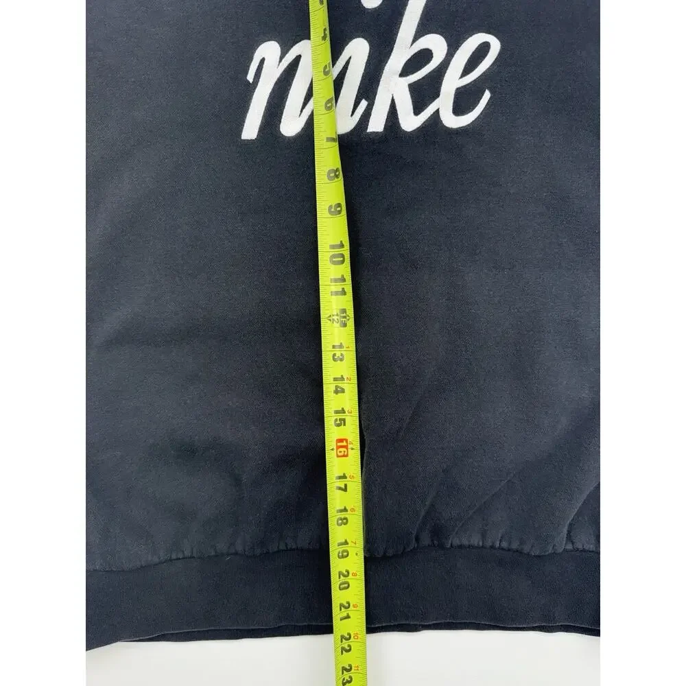 Nike small sweatshirt sweater
