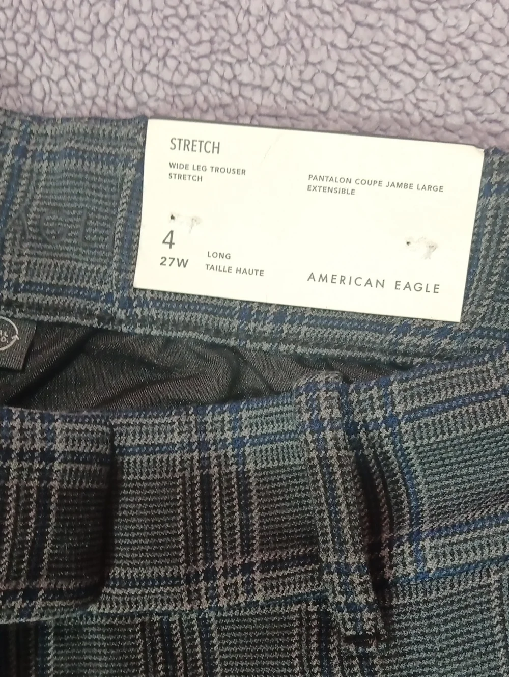 American Eagle Outfitters stylish fly