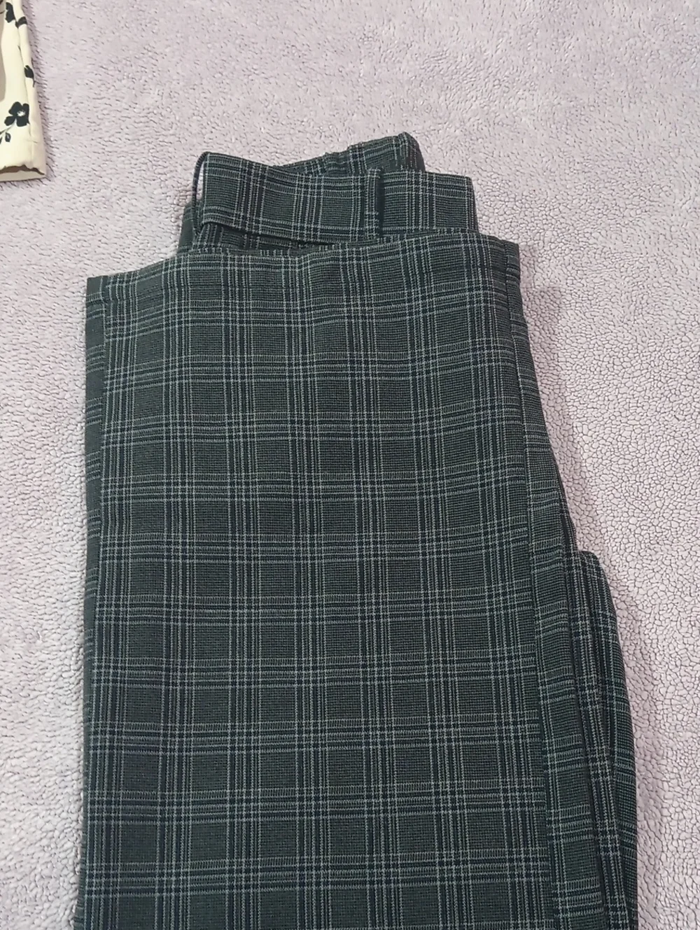 American Eagle Outfitters leg slim