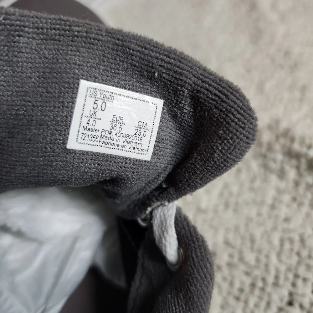 Vans product pair