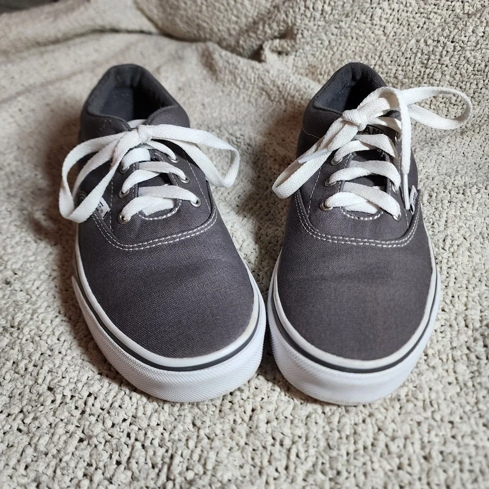 Vans product pair