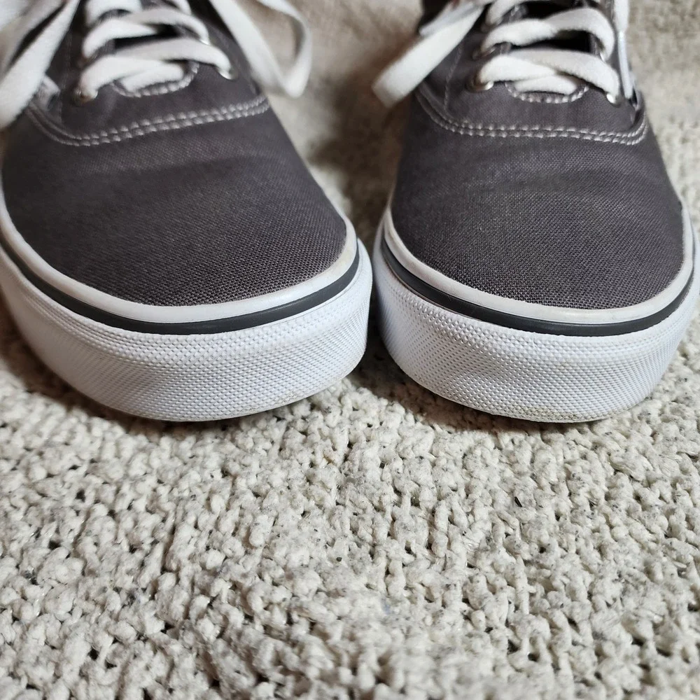 Vans product pair