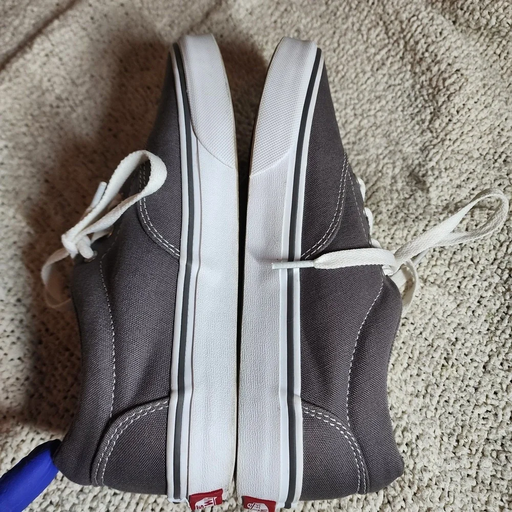 Vans product pair