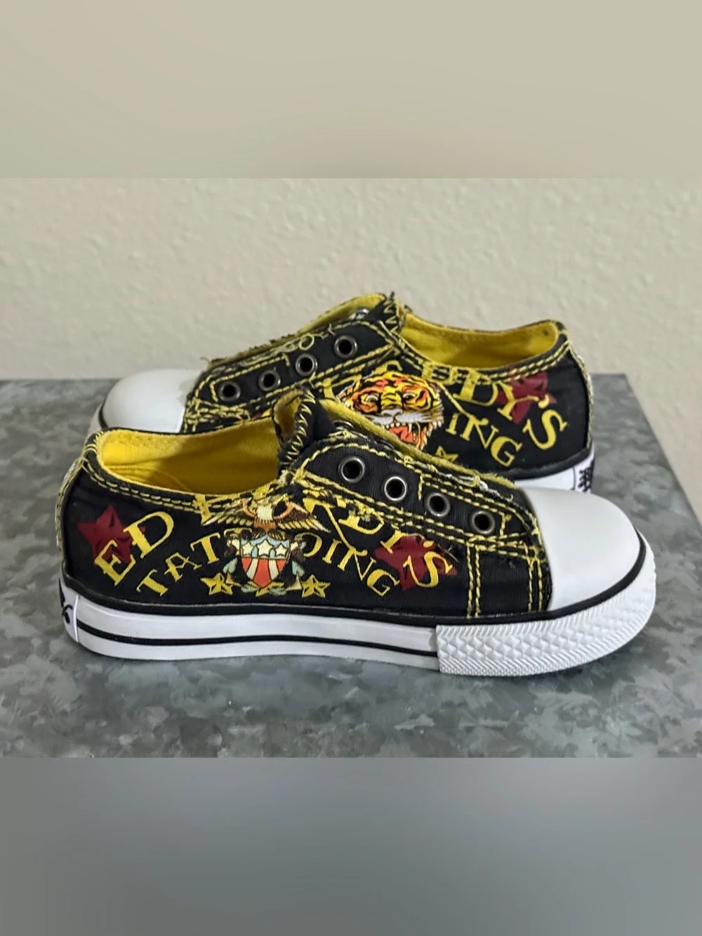 Ed Hardy Kids Black and Yellow Tattoo Graphic Slip-On Sneakers, Toddler Size 8