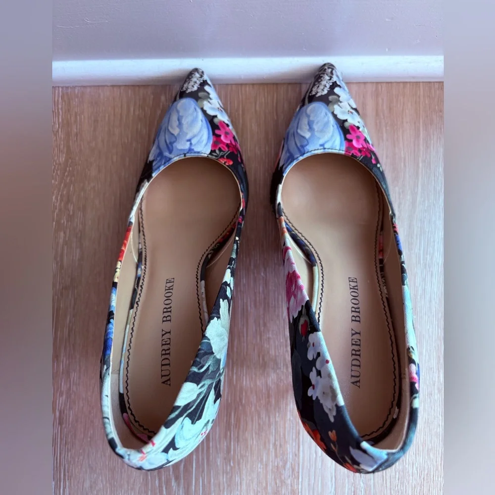 Audrey Brooke Floral Heels (size 7)