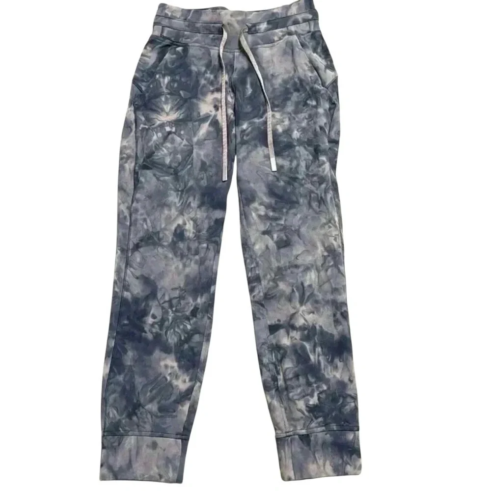 Lululemon Ready to Rulu Joggers