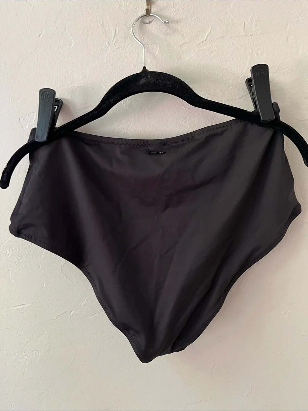SKIMS SIGNATURE SWIM FULL BRIEF BIKINI BOTTOM ONYX M