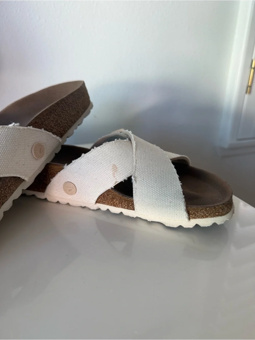 Birkenstock SIENA VEGAN SANDAL EGGSHELL, EU SIZE 40| US 9-9.5 GOOD CONDITION