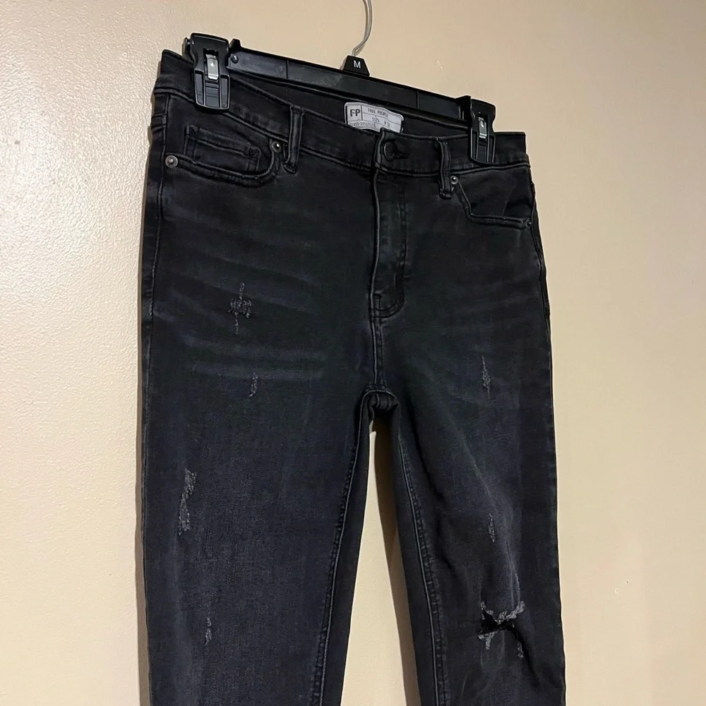 Free People flat approximately rise
