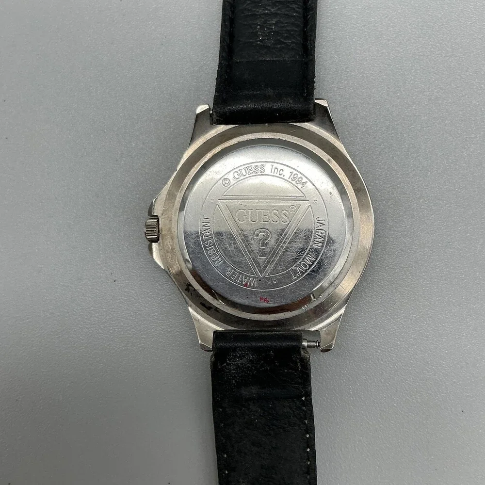 Vintage Guess Mens Watch 38mm Black Dial Silver Tone Leather Band New Battery