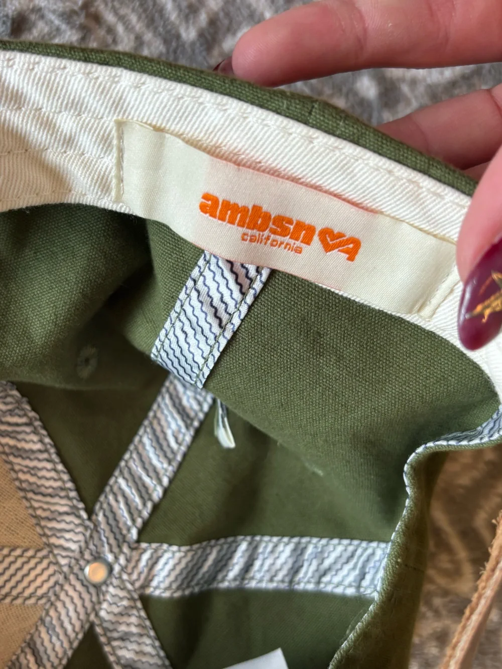 Ambsn nwot adjustable back