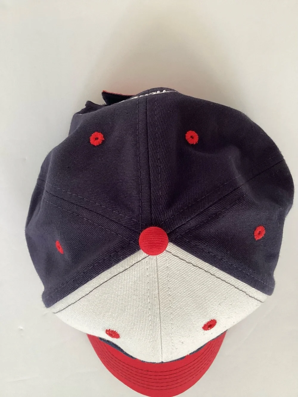 Melonwear contrast white preowned
