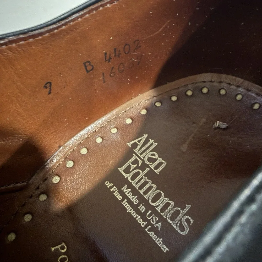 Allen Edmonds Powell Mens Shoes Black 9 B 4402 Made In USA
