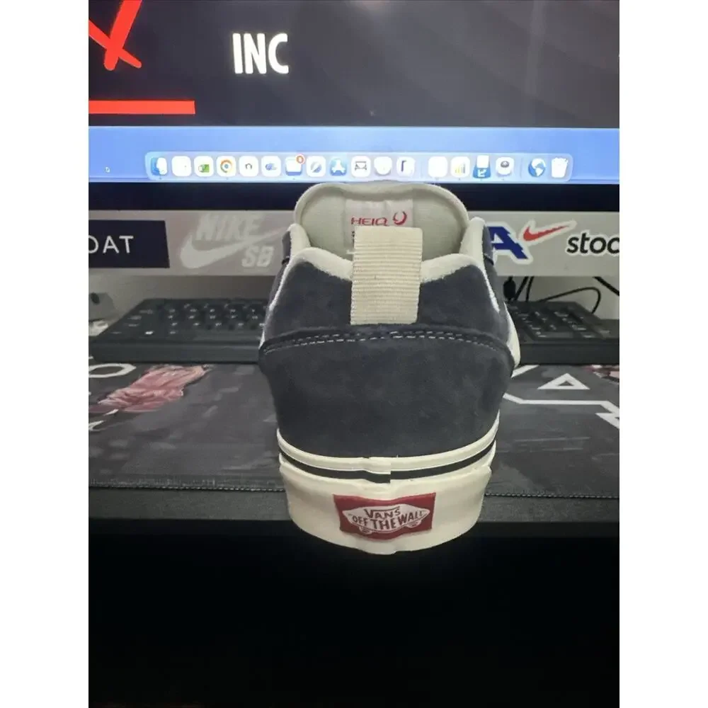 Vans thanks shopping