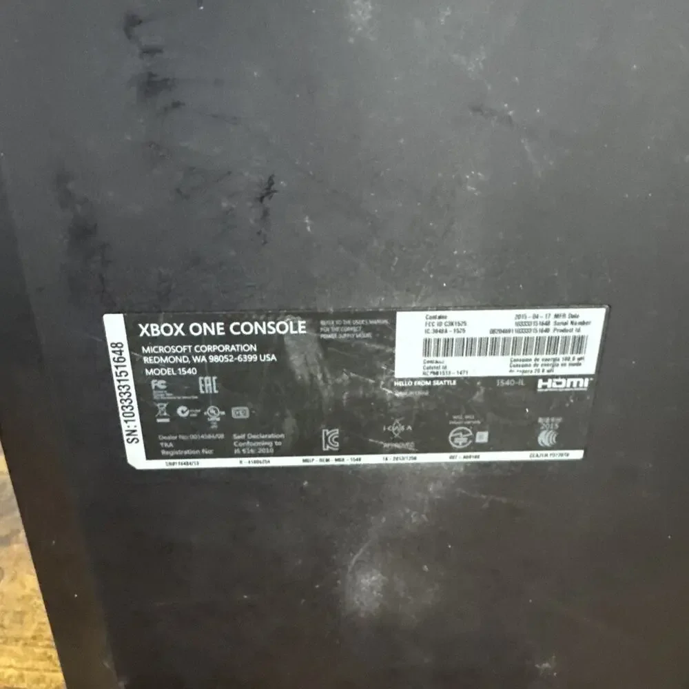 Xbox One Console 1540 Black FOR PARTS / NOT WORKING No Power