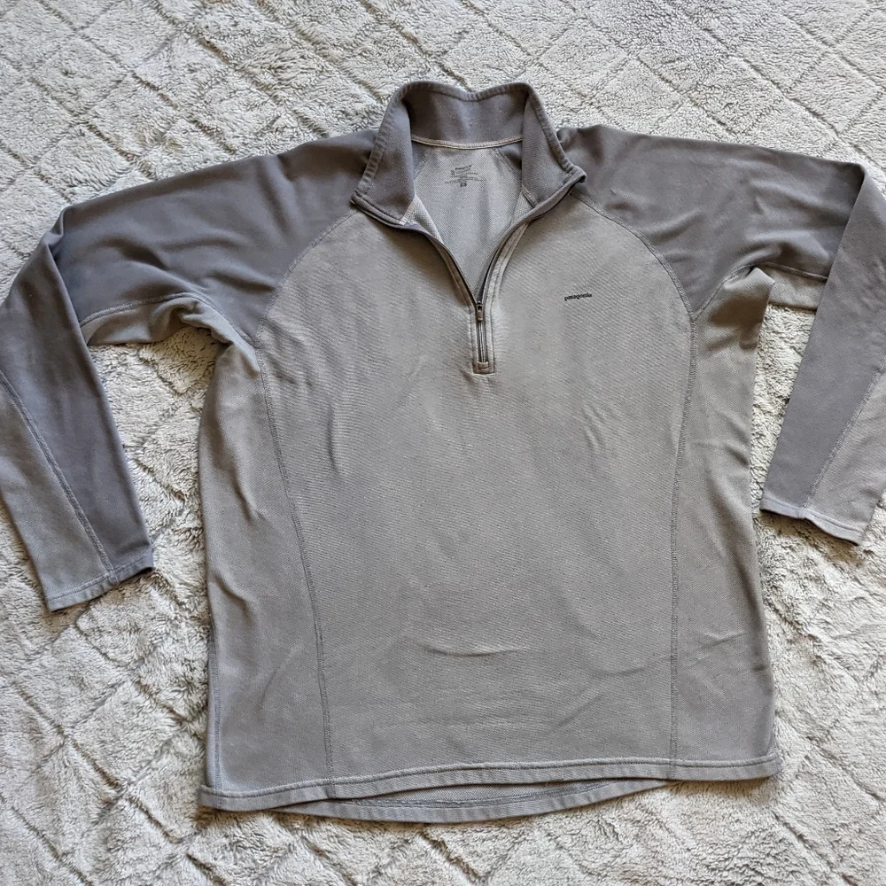 Vintage Patagonia Men's Light Gray 1/4 Zip Pullover