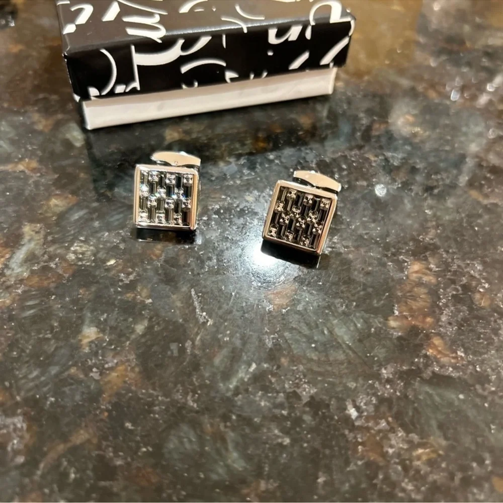 Men’s Tateossian RT London cufflinks