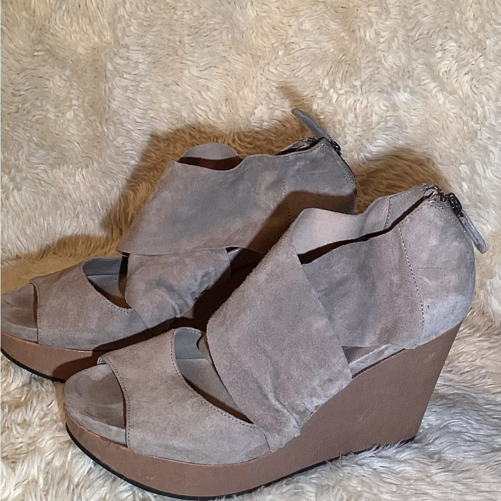 Eileen Fisher worn but