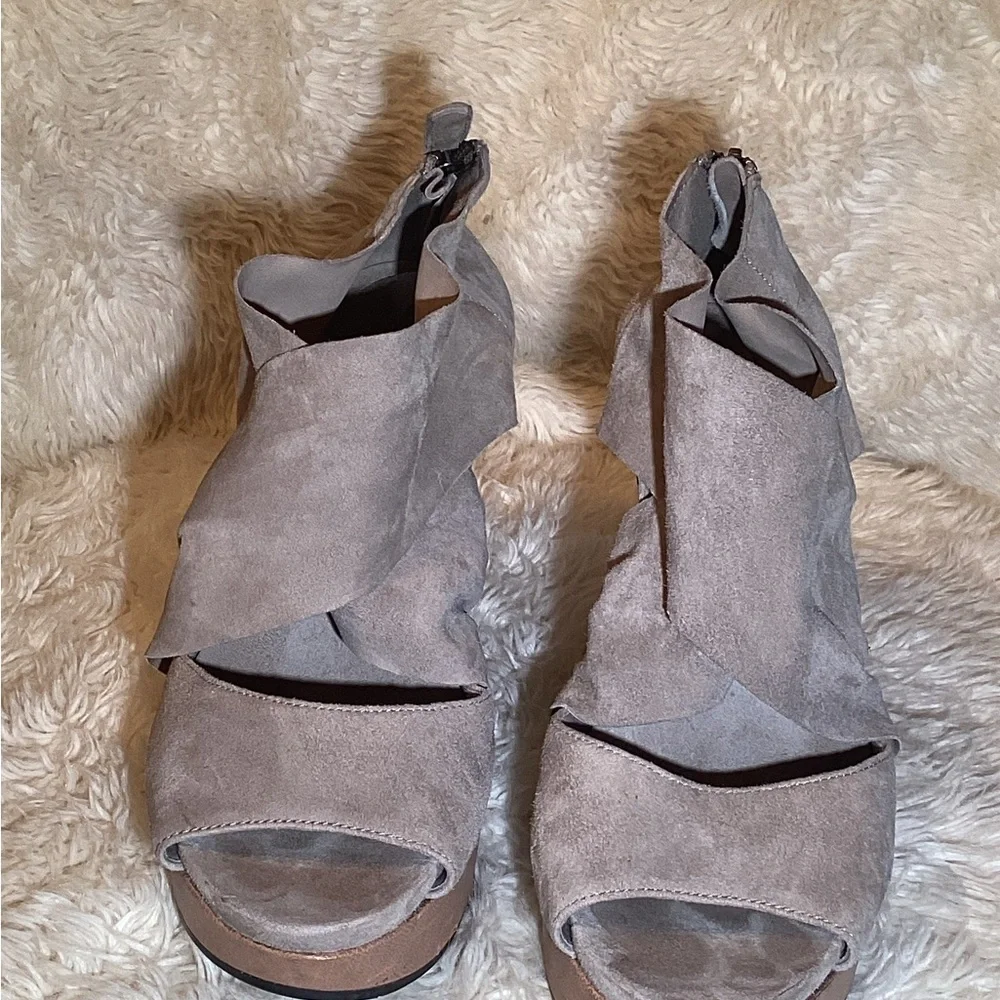 Eileen Fisher worn but