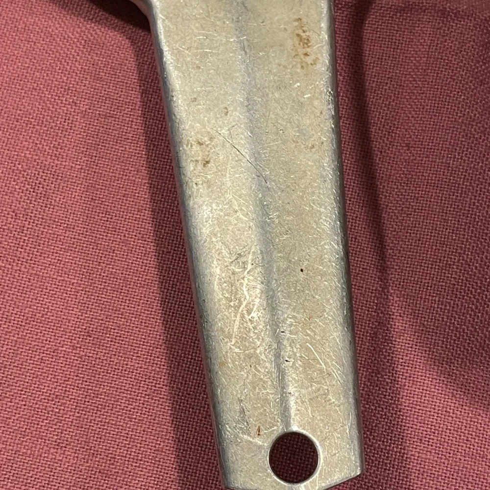Foley vintage handheld