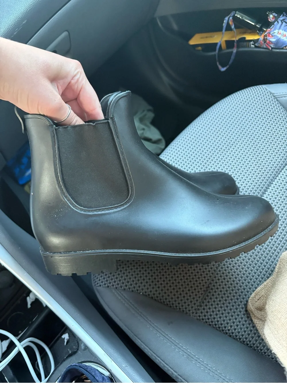 Women’s rain boots