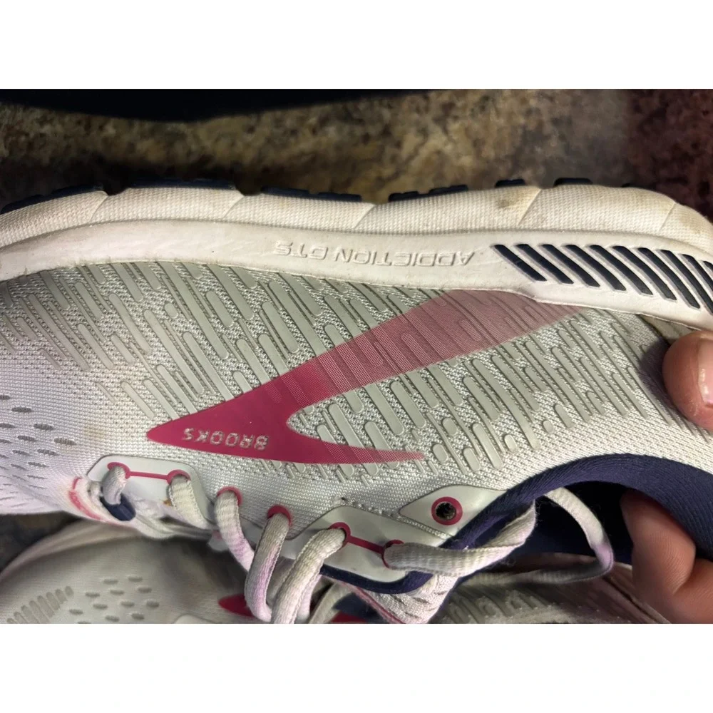 Brooks addiction gts