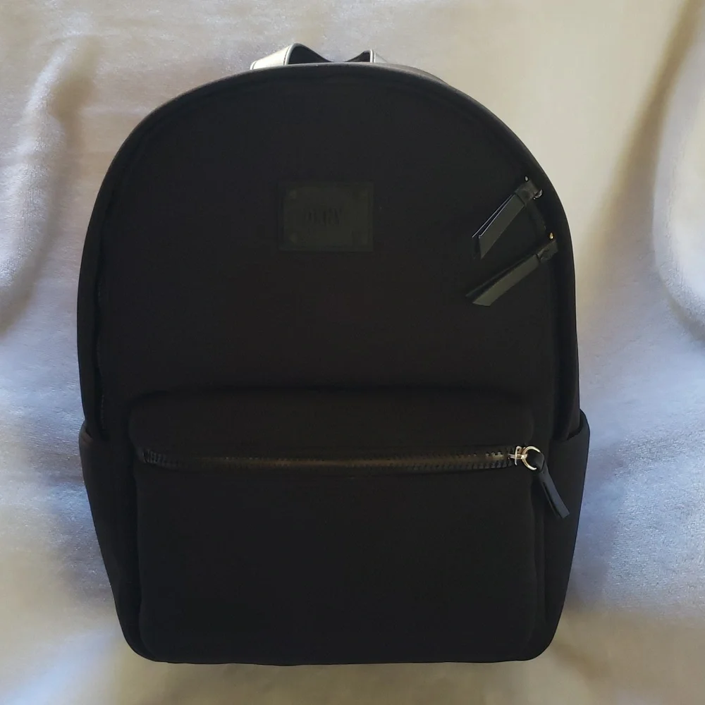 Dkny sleek versatile