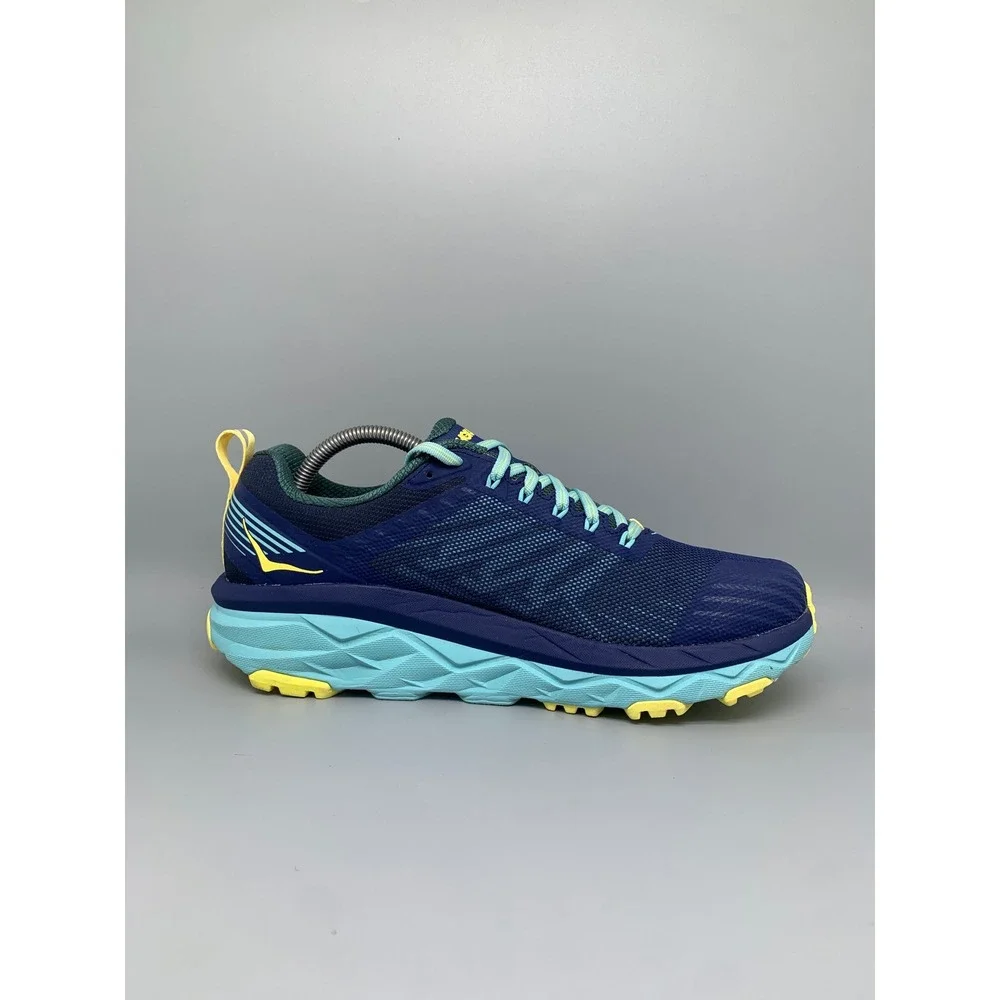 Hoka One One hoka one
