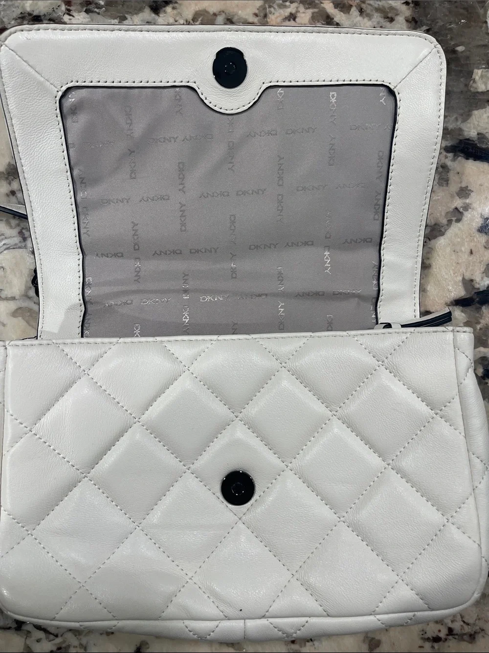 Dkny chic quilted