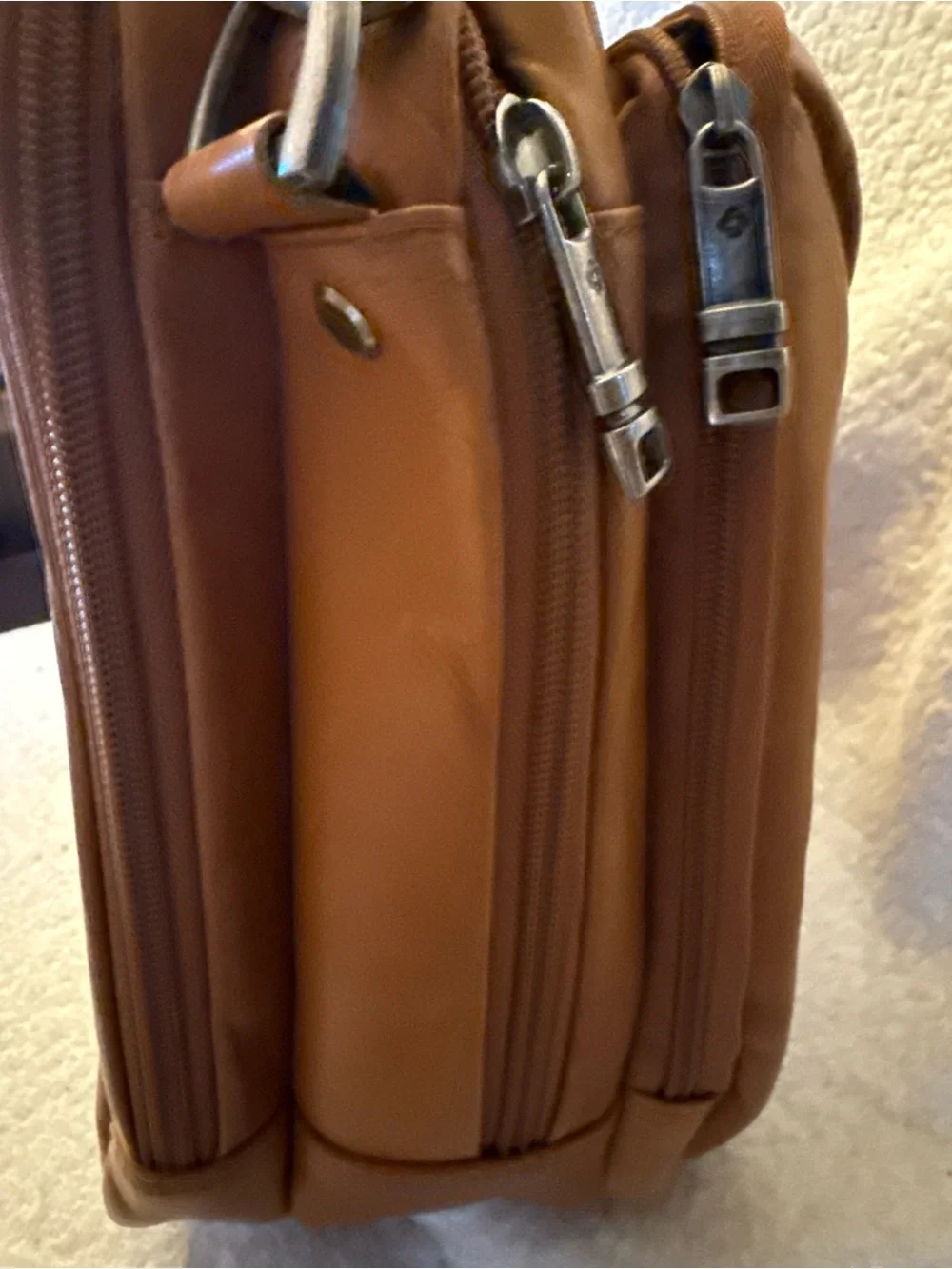 Samsonite pocket business