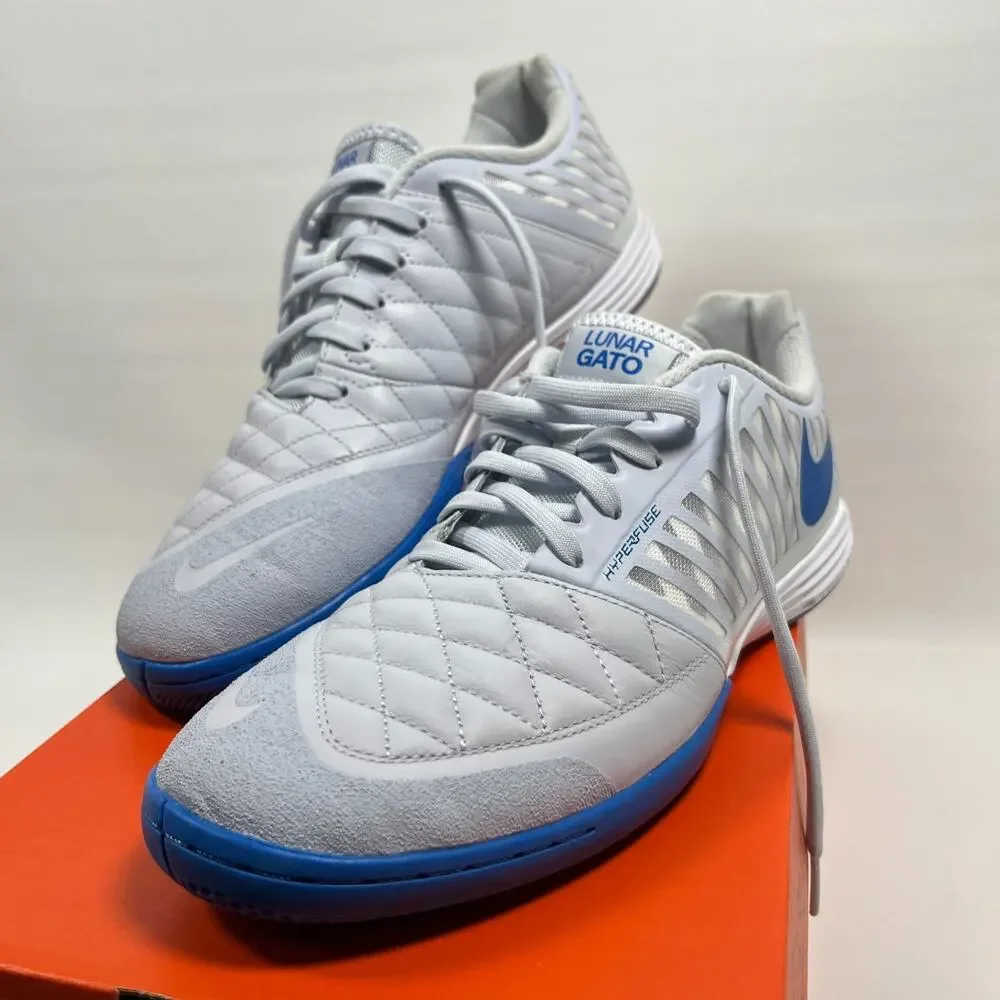 Nike sneakers m9