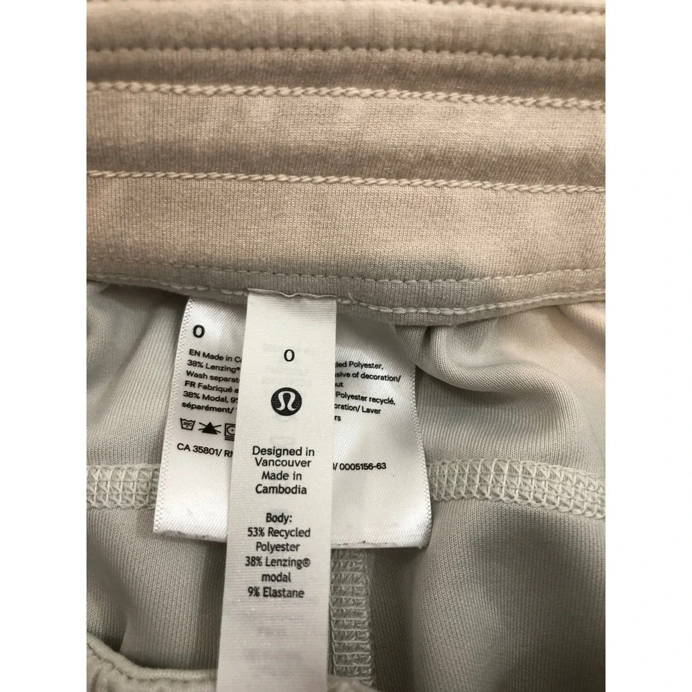 lululemon athletica good size