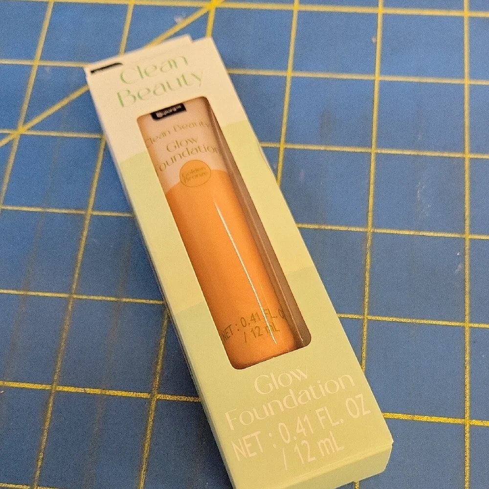 B Pure Clean Beauty Glow Foundation 12ml New In Box Golden Bronze