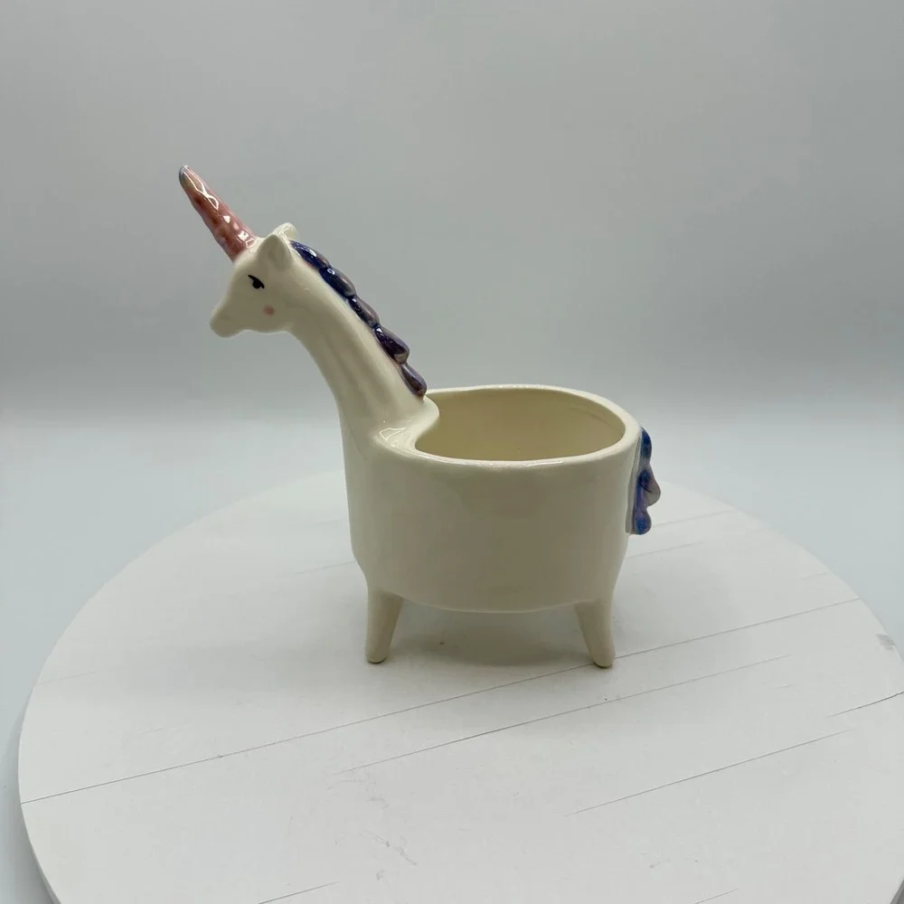 Adorable Unicorn Planter with Pink and Purple Iridescent Horn, Mane and Tail 7