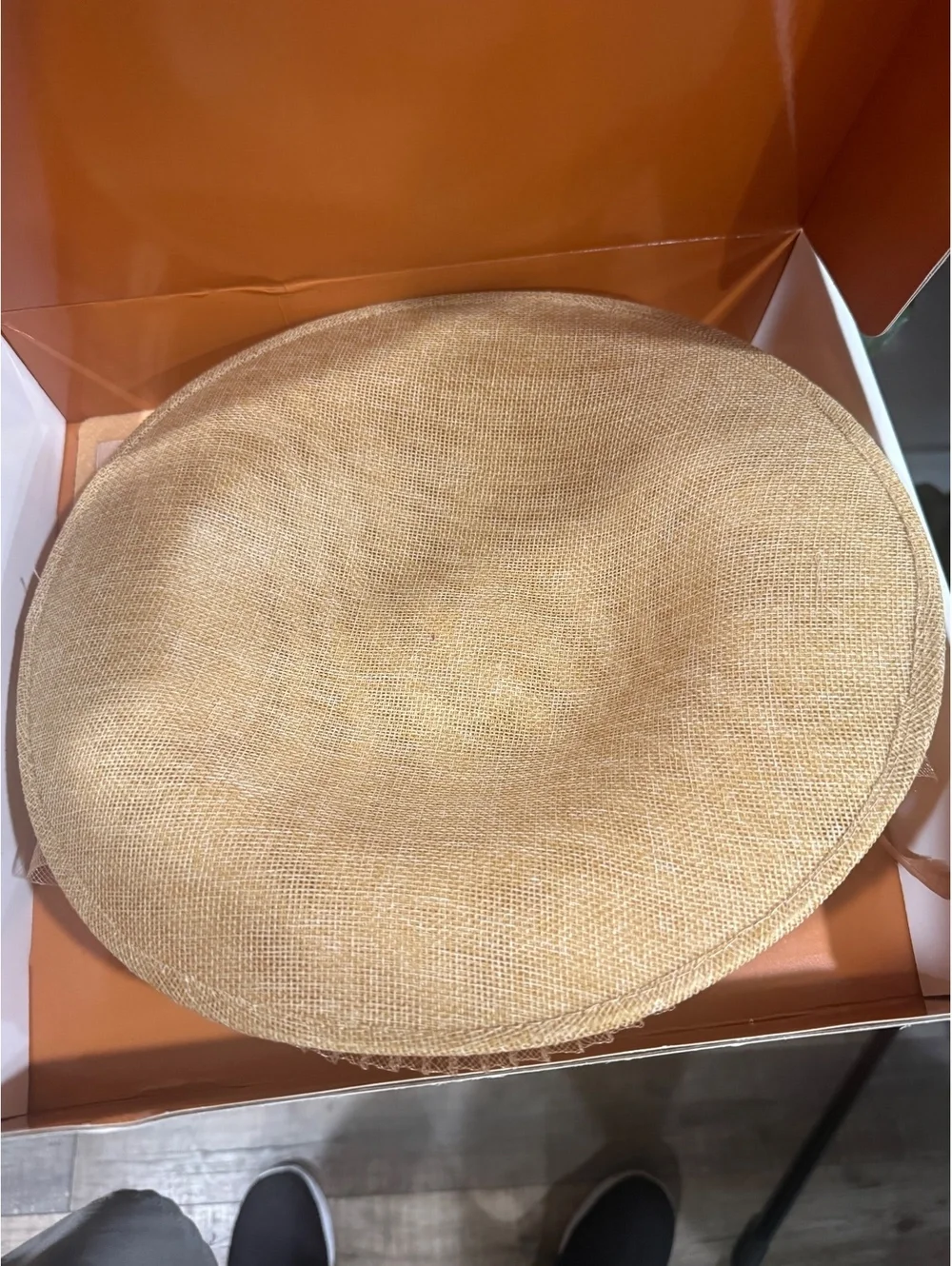 Kidukso Khaki Fascinator Hat with Mesh Bow - Derby Tea Party Hat