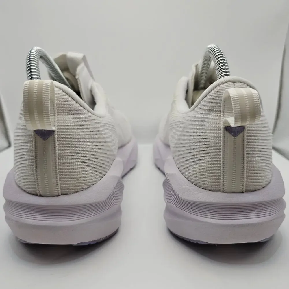 Asics hint uk
